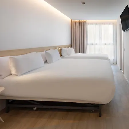 Centro Hotel 3*